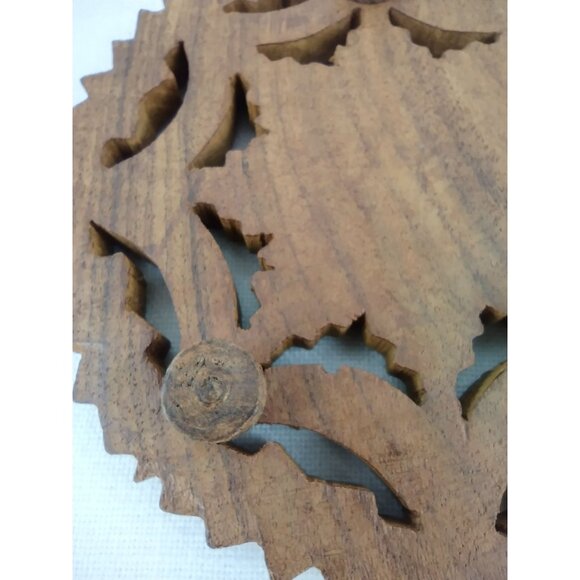 Hand Carved Wooden Kitchen Trivet Three Footed Fall Motif Gold Leaf Vintage 4.5" - Picture 5 of 12